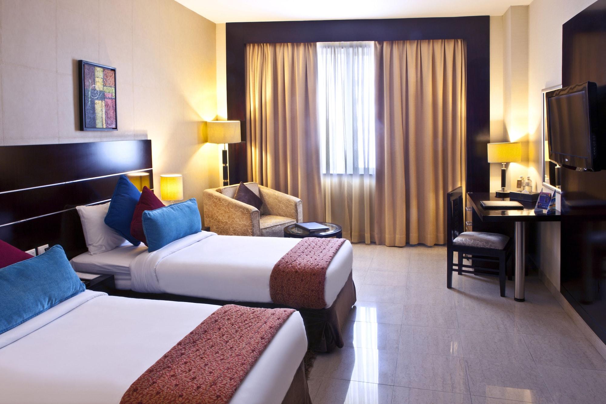 דובאי Landmark Riqqa Hotel מראה חיצוני תמונה