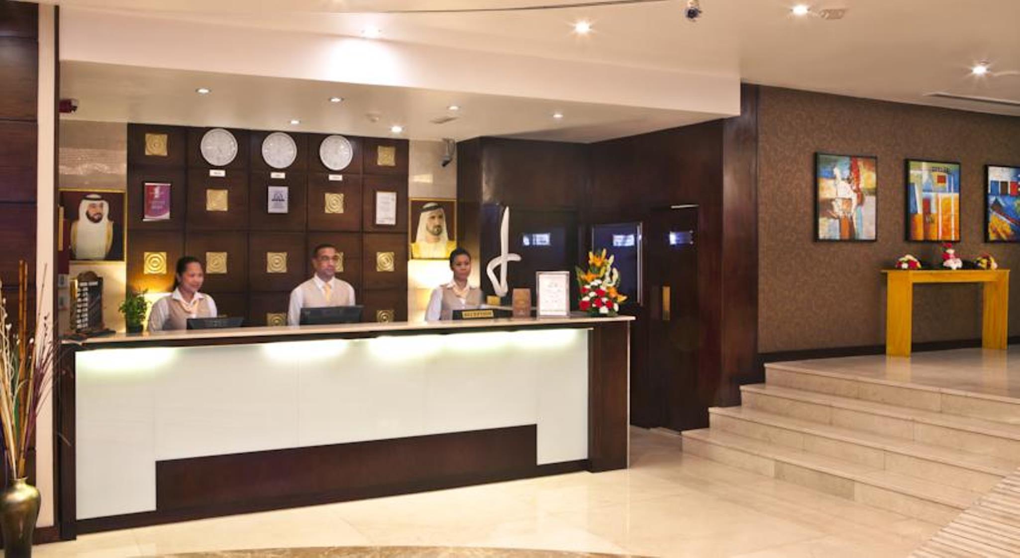 דובאי Landmark Riqqa Hotel מראה חיצוני תמונה