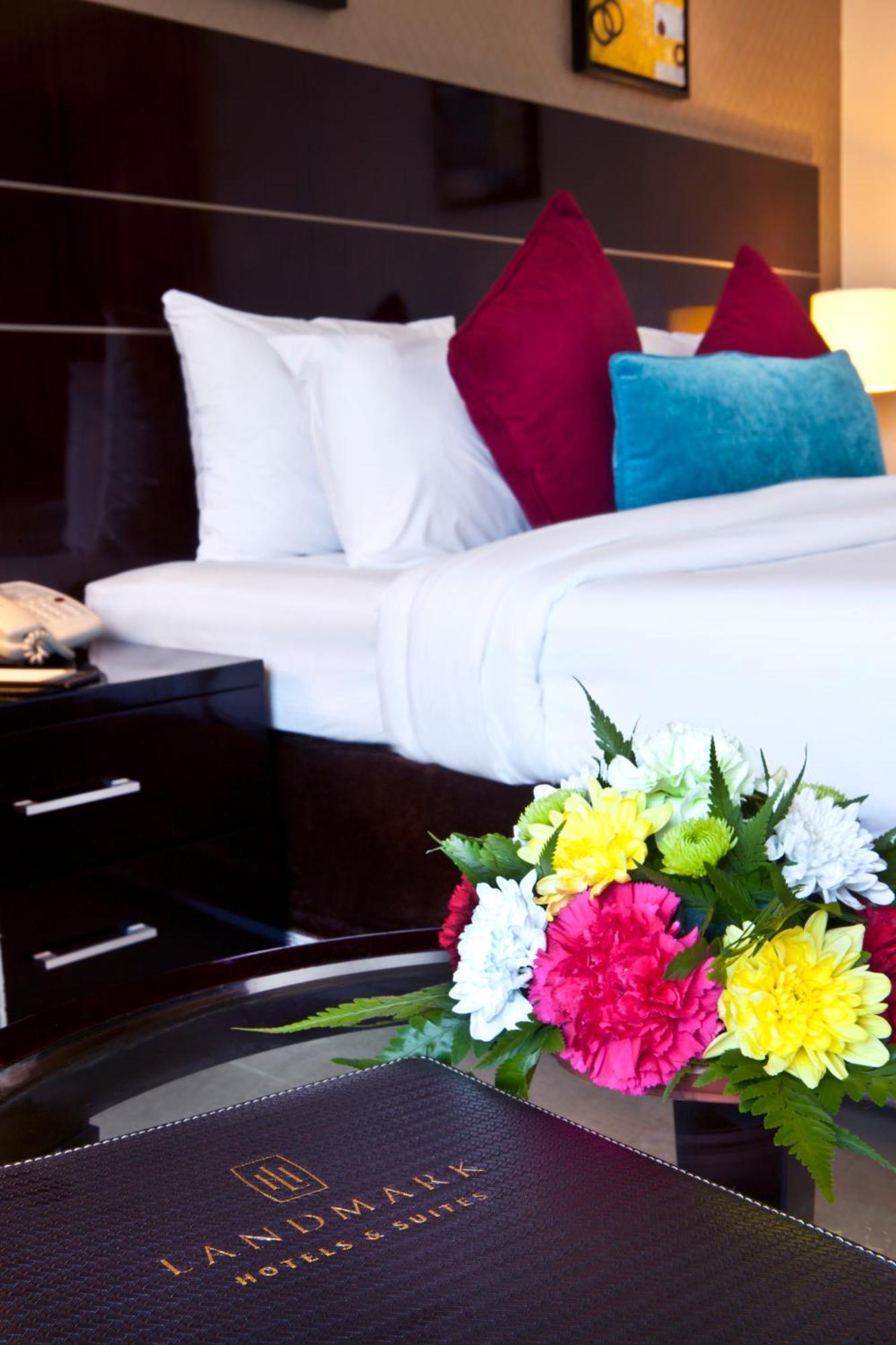 דובאי Landmark Riqqa Hotel מראה חיצוני תמונה