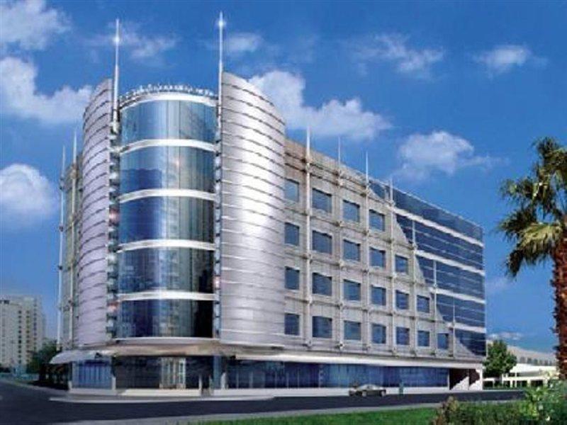 דובאי Landmark Riqqa Hotel מראה חיצוני תמונה
