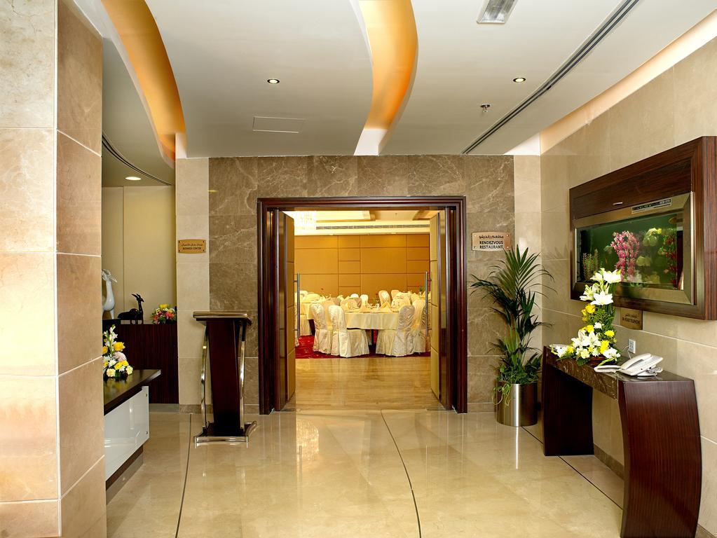דובאי Landmark Riqqa Hotel מראה חיצוני תמונה