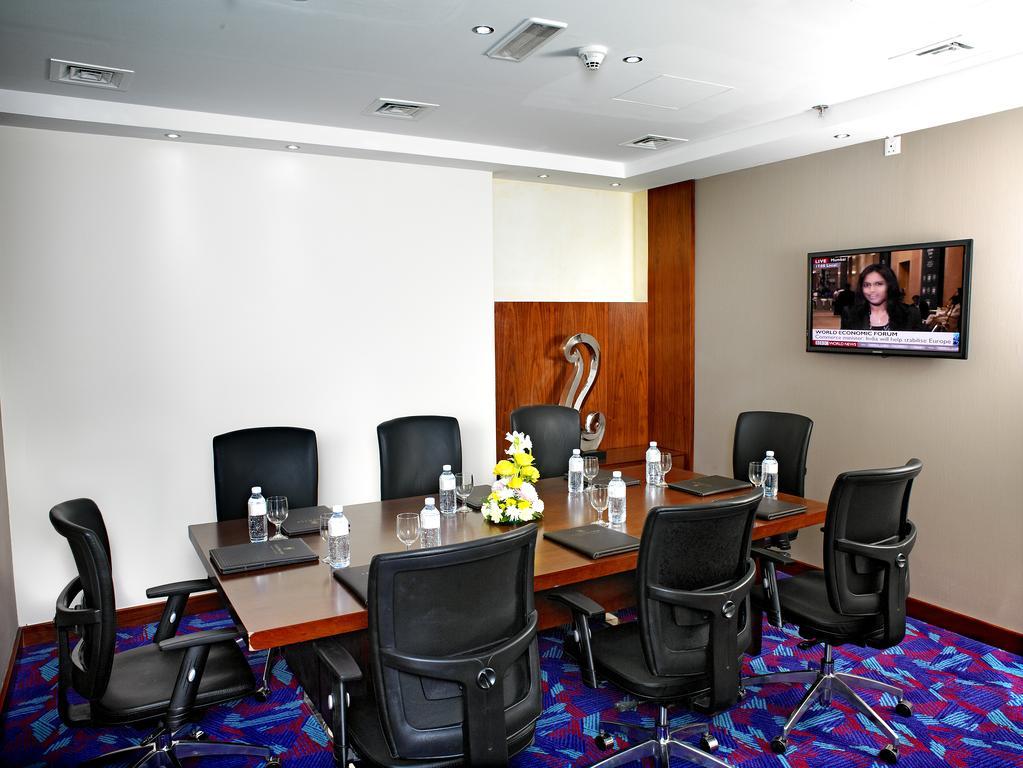 דובאי Landmark Riqqa Hotel מראה חיצוני תמונה