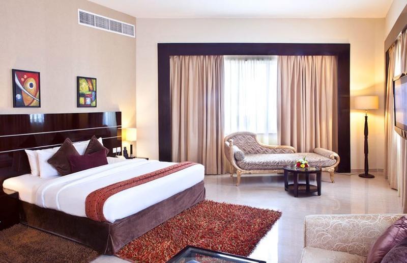דובאי Landmark Riqqa Hotel מראה חיצוני תמונה